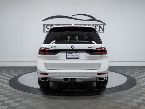 New 2026 BMW X7 xDrive40i image 6