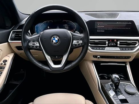 Used 2020 BMW 330i xDrive Sedan w/ Convenience Package AWD/4WD image 6