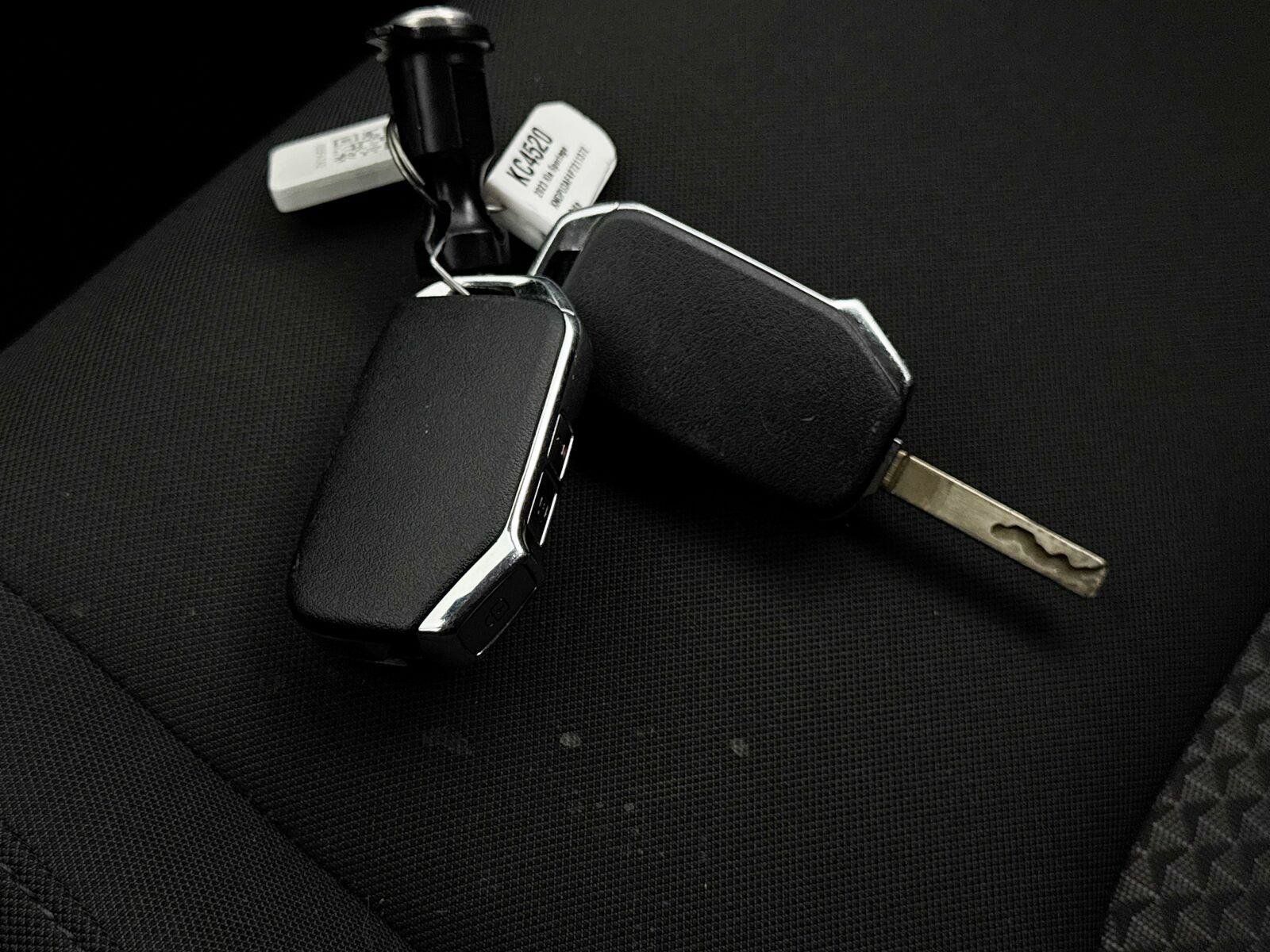 Used 2023 Kia Sportage LX FWD image 37