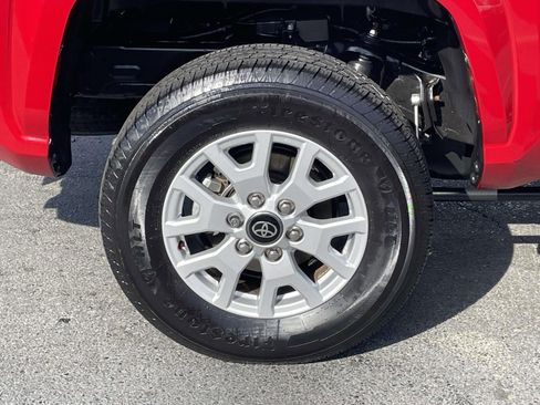 Used 2024 Toyota Tacoma SR5 image 10