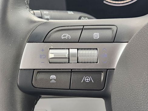 Used 2026 Hyundai Kona SEL Sport FWD image 26
