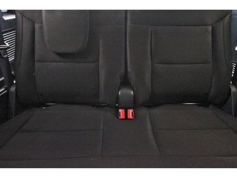 Used 2023 Ford Explorer XLT RWD image 16