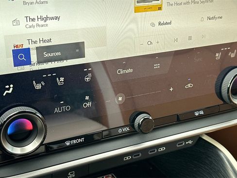 New 2026 Lexus RZ 450e AWD image 20