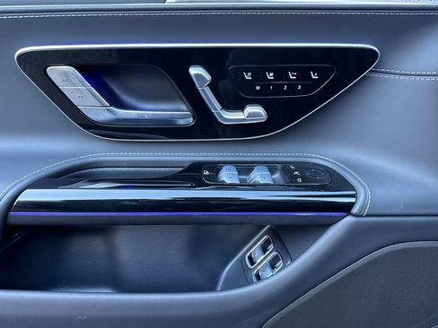 New 2025 Mercedes-Benz SL 63 AMG S e Performance 4MATIC image 13