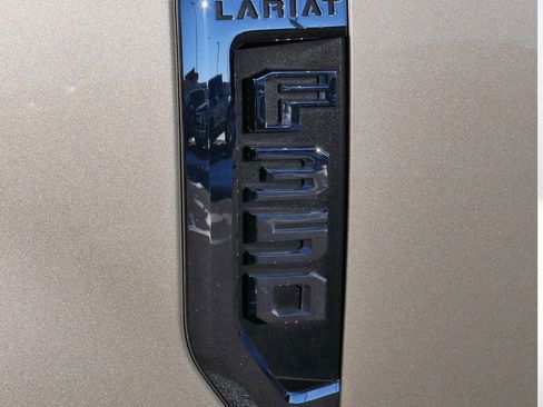 Used 2018 Ford F350 Lariat w/ Lariat Ultimate Package image 10