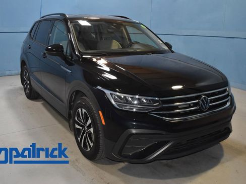 Used 2024 Volkswagen Tiguan S image 1