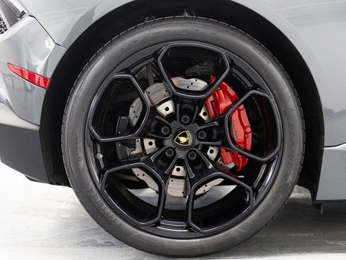 Used 2018 Lamborghini Huracan LP 580-2 image 23