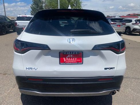 Used 2025 Honda HR-V Sport image 4