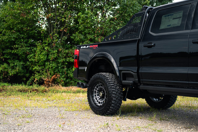 New 2026 Ford F250 Lariat w/ Black Appearance Package AWD/4WD image 3