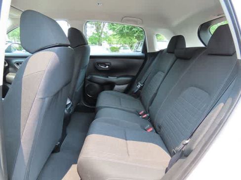 Certified 2023 Honda HR-V LX image 13