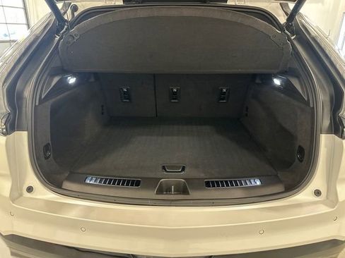 Used 2024 Cadillac XT4 Sport image 25
