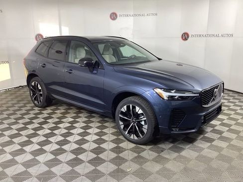 New 2026 Volvo XC60 B5 Plus w/ Protection Package Premier image 3