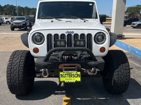 Used 2013 Jeep Wrangler Unlimited Sport AWD/4WD image 3