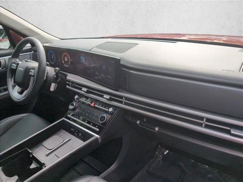 Used 2025 Hyundai Santa Fe SEL FWD image 23