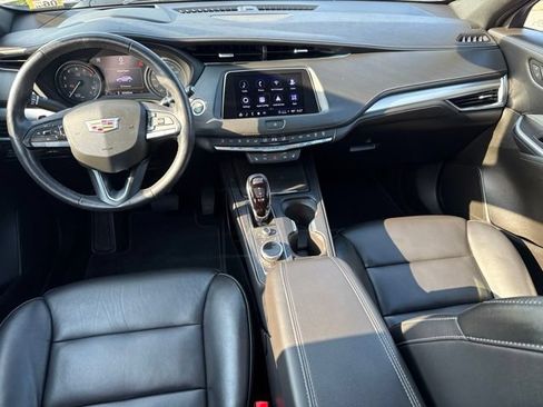 Used 2023 Cadillac XT4 Premium Luxury w/ Technology Package AWD/4WD image 23