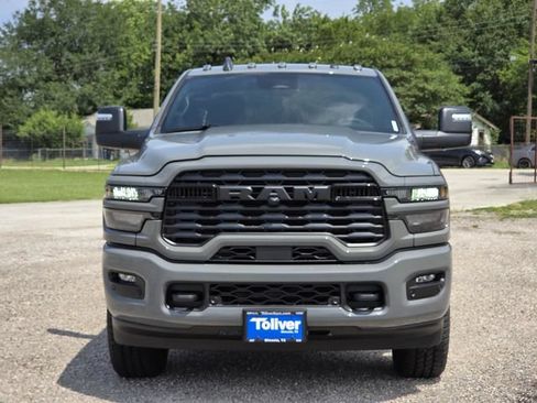 New 2026 RAM 2500 Big Horn AWD/4WD image 3