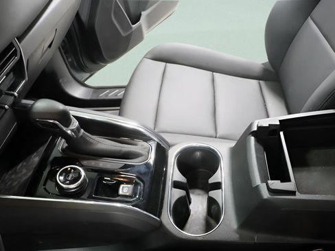 Used 2023 GMC Canyon Elevation w/ Elevation Premium Package AWD/4WD image 20