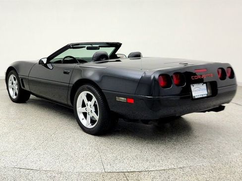 Used 1995 Chevrolet Corvette Convertible RWD image 7