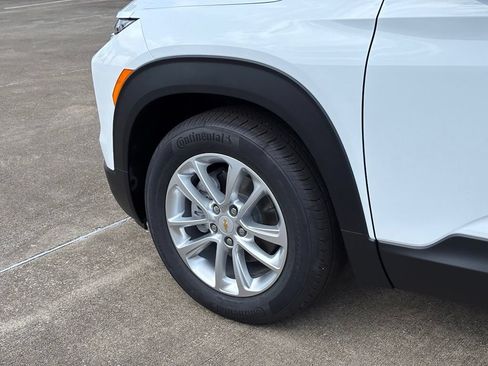 New 2026 Chevrolet TrailBlazer LS w/ LS Convenience Package FWD image 19