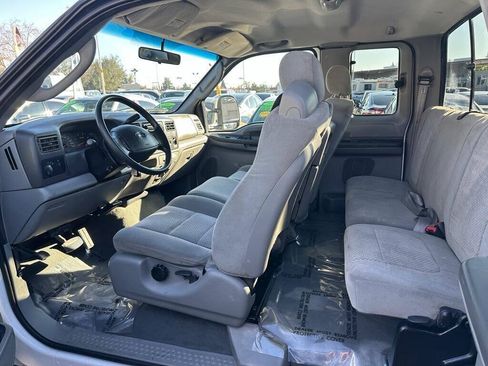 Used 2003 Ford F250 XLT RWD image 14
