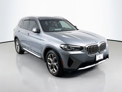 Used 2023 BMW X3 sDrive30i w/ Premium Package image 3
