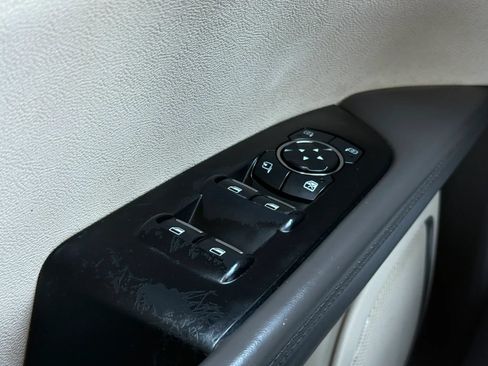 Used 2016 Lincoln MKX Reserve w/ Climate Package AWD/4WD image 46