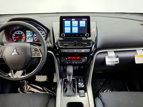 Used 2025 Mitsubishi Eclipse Cross AWD image 22
