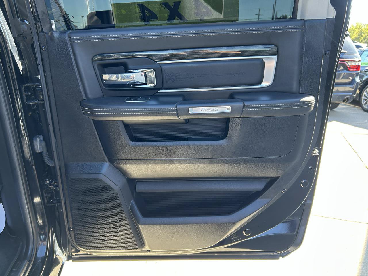 Used 2014 RAM 1500 Limited AWD/4WD image 15