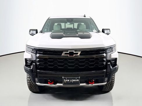 New 2026 Chevrolet Silverado 1500 ZR2 w/ LPO, Dark Essentials Package image 2