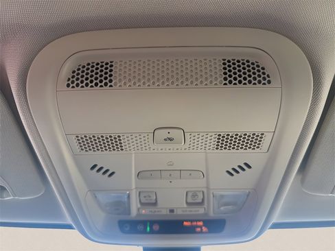 Certified 2023 Cadillac XT5 Premium Luxury image 28