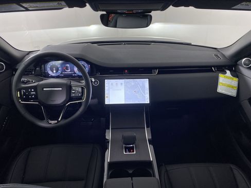 Used 2026 Land Rover Range Rover Evoque S image 13