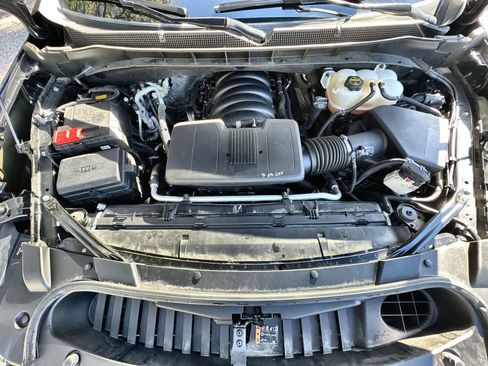 Used 2024 Chevrolet Tahoe LT image 9