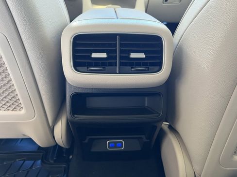 Used 2026 Mercedes-Benz GLE 450 GLE 450 4D Sport Utility image 27