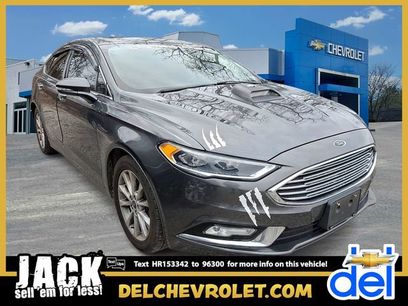 Used 2017 Ford Fusion SE w/ Fusion SE Technology Package