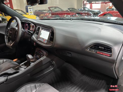 Used 2023 Dodge Challenger SRT Hellcat image 15