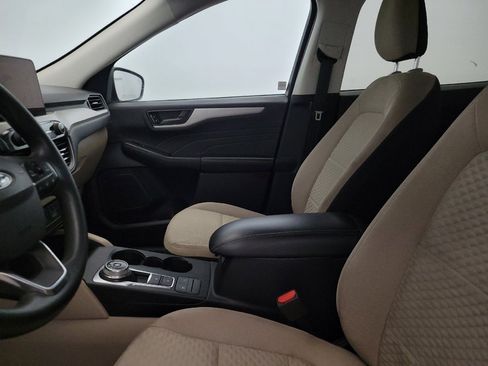Used 2022 Ford Escape SE FWD image 17