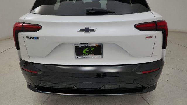 Used 2024 Chevrolet Blazer EV RS RWD image 28