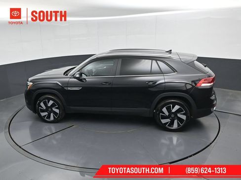 Used 2026 Volkswagen Atlas Cross Sport SE AWD/4WD image 53