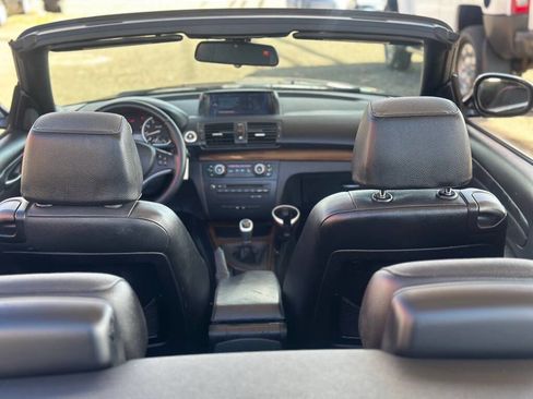Used 2012 BMW 128i Convertible image 18