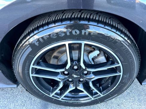 Used 2023 Ford Mustang Premium image 4