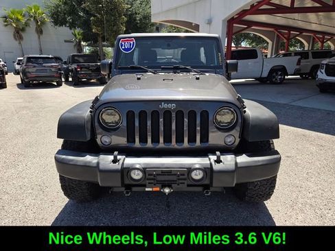 Used 2017 Jeep Wrangler Unlimited Sport AWD/4WD image 18