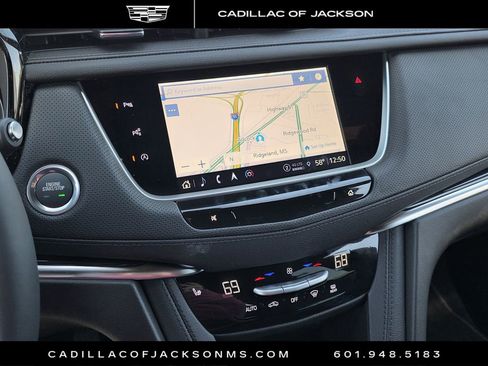 New 2026 Cadillac XT5 Premium Luxury image 8