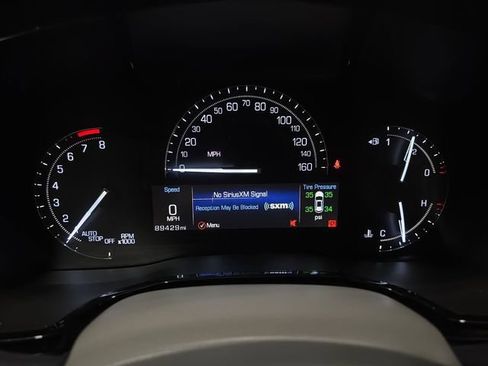 Used 2019 Cadillac XT5 Luxury FWD image 18