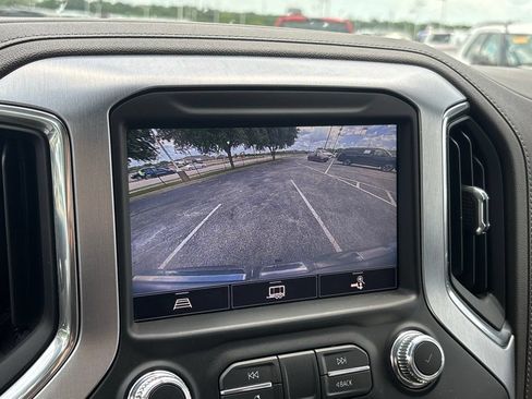 Used 2021 GMC Sierra 1500 SLT RWD image 10
