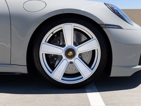 Used 2025 Porsche 911 Turbo S AWD/4WD image 16