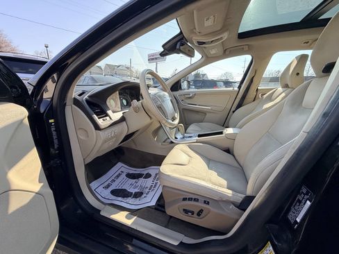 Used 2010 Volvo XC60 3.2 image 26