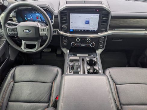 Used 2025 Ford F150 Lariat w/ Equipment Group 501A Mid image 5