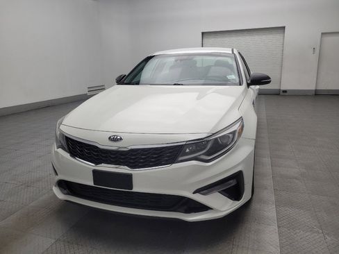 Used 2020 Kia Optima LX image 15