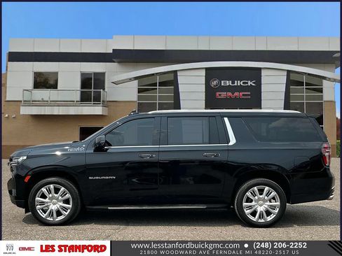 Certified 2024 Chevrolet Suburban High Country w/ Max Trailering Package AWD/4WD image 2