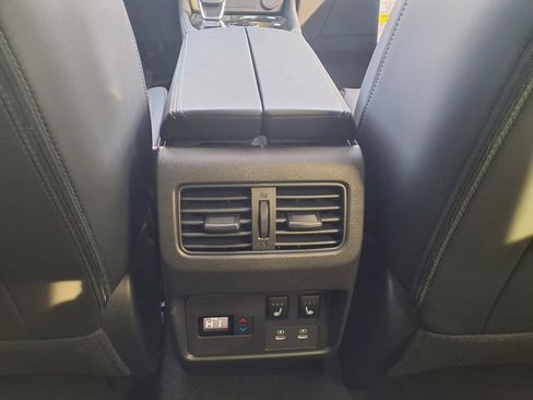 New 2026 Nissan Rogue Platinum w/ Platinum Premium Package image 25